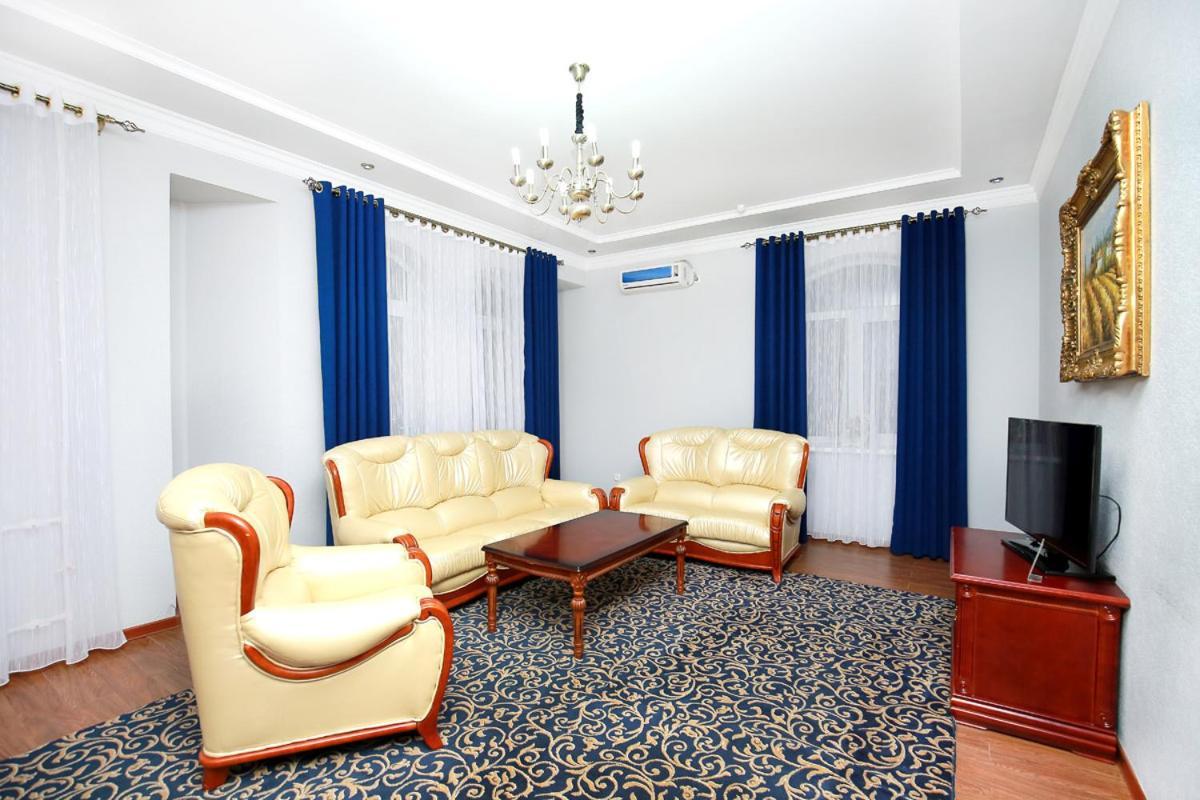 Khujand Deluxe Hotel Kültér fotó
